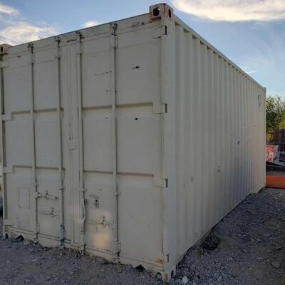 #202 â€¢ 20' Shipping Container
