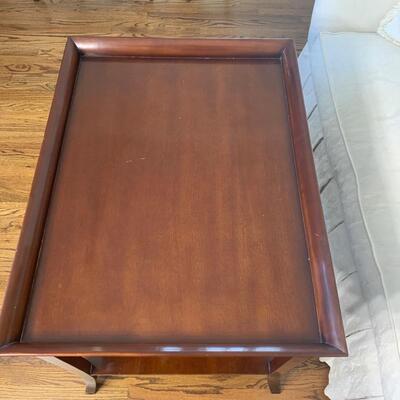 Vintage side table/tea table measures 31" x 23" x 25.5"