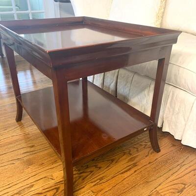 Vintage side table/tea table measures 31" x 23" x 25.5"