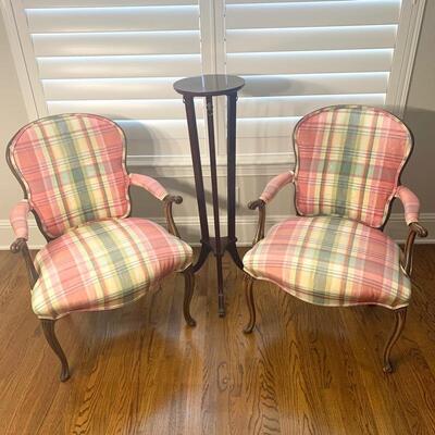 Pair of vintage plaid chairs. Each chair measures 25" x 19" x35"