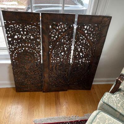 3 PANEL CARVED WOOD SCREEN