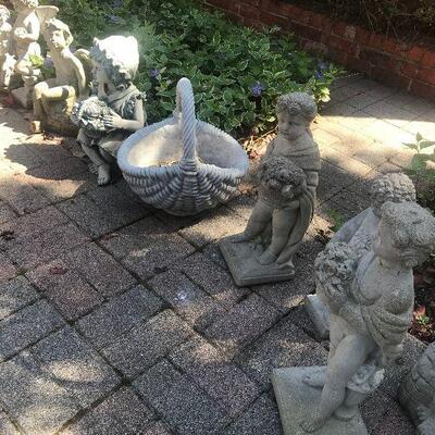 Outdoor Concrete Cherubs