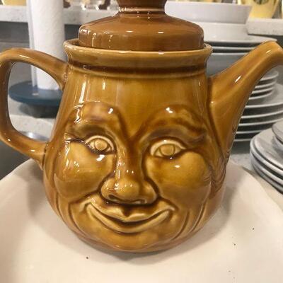 Face Tea Pot