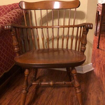 Set of 6 Nichols and Stone chairs