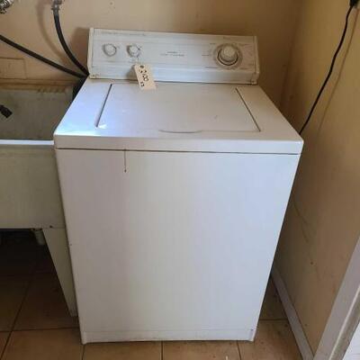 2100	

Whirlpool Washer And Dryer
Measures Approx: 25