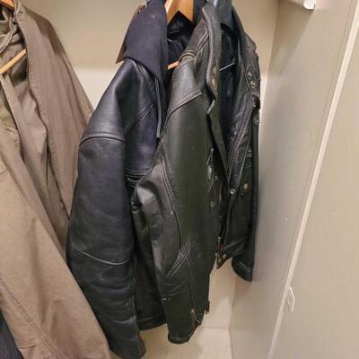 2404	

2 Leather Jackets
Brands Include Hein Gericke And Wilsons Leather Size XXL And L
