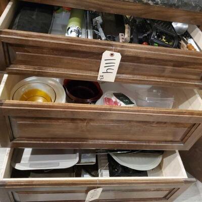 1114	

Cooking Trays, Bowls, Cooking Utensils, And More
Cooking Trays, Bowls, Cooking Utensils, And More
