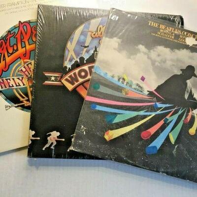 https://www.ebay.com/itm/114767953365	BM0078 BEATLES RELATED LPs "BEATLES CONCIERTO" & "SGT PPR'S LHCB"...