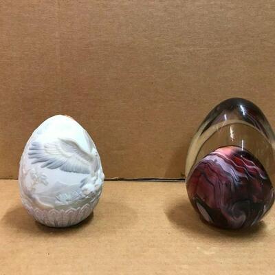 https://www.ebay.com/itm/124688655489	CC7007 Decorative Egg Lot (LladrÃ³ Spain '97)('90 Glass)		Auction
