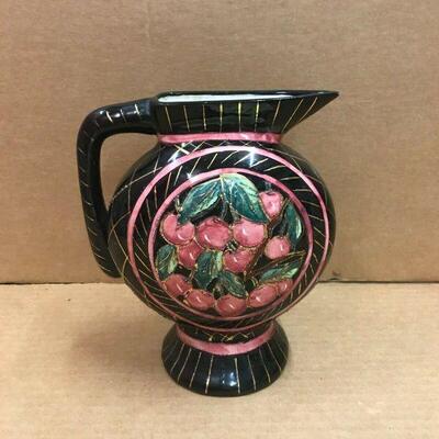 https://www.ebay.com/itm/114773677054	CC7004 Ornamental Cherry Pitcher (Black, Gold, Red, and Green)		Auction
