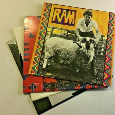 https://www.ebay.com/itm/114767953363	BM0070 PAUL MCCARTNEY2 LPs "TUG OF WAR" 1982 TC37462 PROMO & "RAM"...