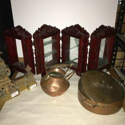 https://www.ebay.com/itm/124688661910	CC7019 Miscellaneous Box  Lot - Copper, Brass Potsâ€¦. USHIP Or Local Pickup		Auction
