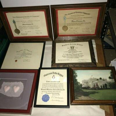https://www.ebay.com/itm/114776790627	CC7033 Lot Of Assorted Certificates And Hangable Items (Framed Items)		Auction
