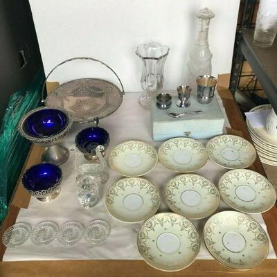https://www.ebay.com/itm/114776791693	CC7027 Lot Of Dishware		Auction

