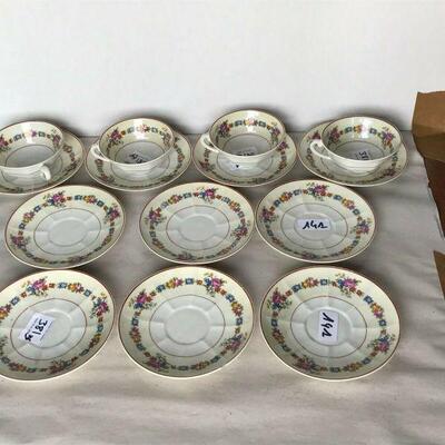 https://www.ebay.com/itm/114776790625	CC7024 Lot Of Limoges Porcelaine Saucer & Teacup (14 Pieces)		Auction
