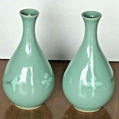 https://www.ebay.com/itm/114766166011	CC0046 PAIR OF KOREAN VASES	Auction
