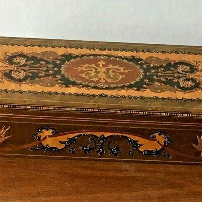 https://www.ebay.com/itm/124680457499	CC0050 VINTAGE INLAID HAND PAINTED WOODEN BOX	Auction
