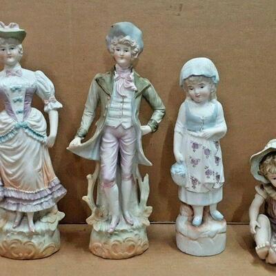 https://www.ebay.com/itm/114779788296	CC8041 DESIGN REGISTERED PORCELAIN FIGURINES 4 PC INCL MAN, WOMAN, GIRL & BOY	Auction
