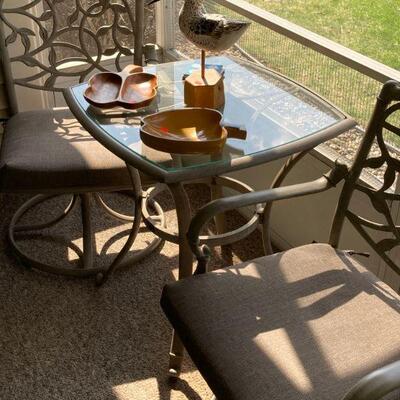 8 piece Hampton bay patio set 