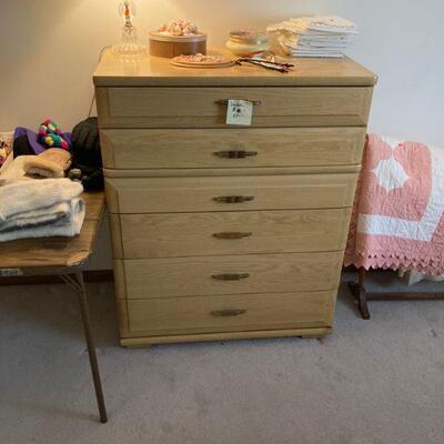6 drawer chest
