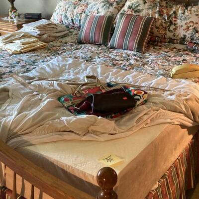 High quality oak bedroom set with king size bed