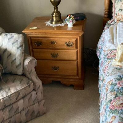 High quality oak bedroom set