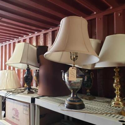6012	

8 Lamps
Measures 22"- 68"
