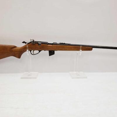 650	

Marlin 30 .22 S.L.LR Bolt Action Rifle
Serial Number: 2antique Barrel Length: 22 inches Includes one magazine
