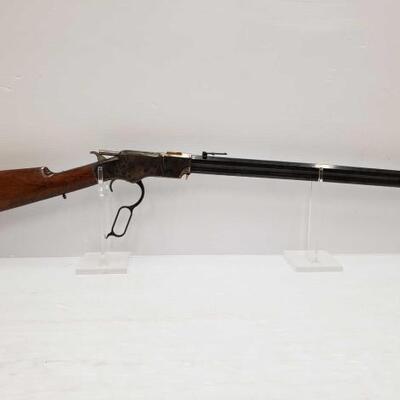 644	

Ubert! 5270 .44-40 Lever action Rifle
Serial Number: H00572 Barrel Length:24 inches