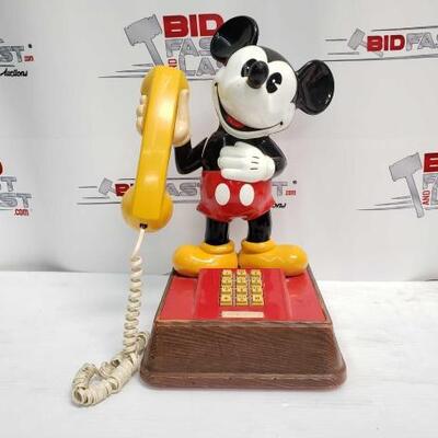 2674	

MICKEY MOUSE WOODSTOCK TELEPHONE
Mickey mouse woodstock telephone 1976 Era