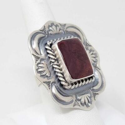 1158	

Native American Sterling Silver Ring, 15.1g
Size 8 Weighs Approx 15.1g