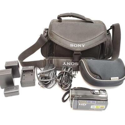 5078	

Sony HandyCam HD 3.1 MEGA PIXELS Video Camera Recorder
Model Number HDR-CX150 Comes With Case, Batteries, and More!