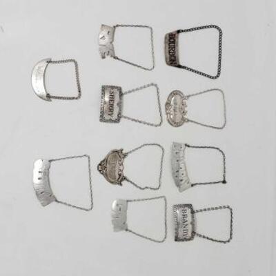 1320	

Ten .925 Sterling Silver Name Tags, 103.5g
Overall Weight Is Approx 103.5g.