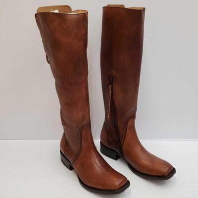 1508	

Ariat Sawyer Square Toe Boots
Size 9