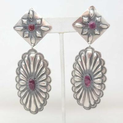 1234	

Native American RL Purple Spiny Oyster Sterling Siver Dangle Earrings, 8.5g
Weighs Approx. 8.5g Measures Approx. 1.5" Ã—...