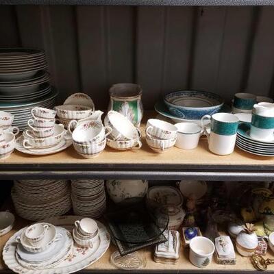 7532	

Copeland Rosalie China set, Mikasa Ultima China set, and more
Copeland Rosalie China set, Mikasa Ultima China set, and more
