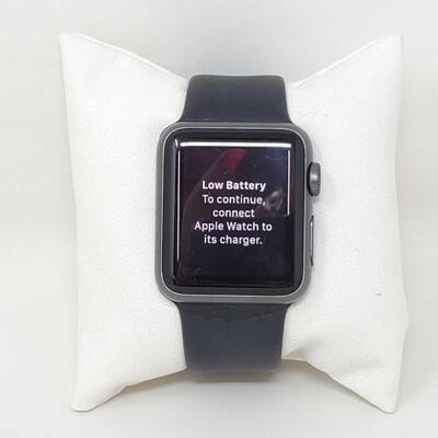 1552	

Apple Watch Series 1 With 38mm Case
Space Gray Aluminum Sport Band Black