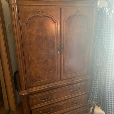 Armoire - 75