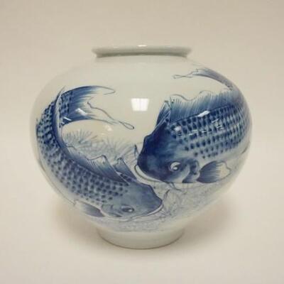 1006	BLUE & WHITE ASIAN VASE W/FISH, CHARACTER SIGNED, 8 3/4 IN HIGH
