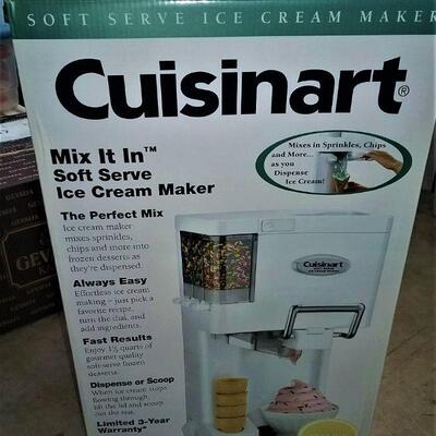 Cuisinart Ice Cream Maker  New in Box