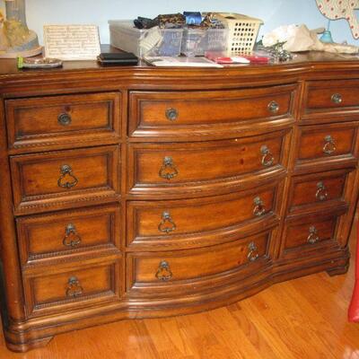 Bernhardt king size dresser   BUY IT NOW $ 385.00 
 matching
 king size bed  BUY IT NOW $ 595.00
