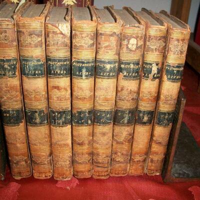 1811 - 8 Volumes Leather Set Plutarch's Lives