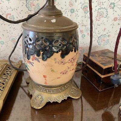 Asian Pottery Lamp