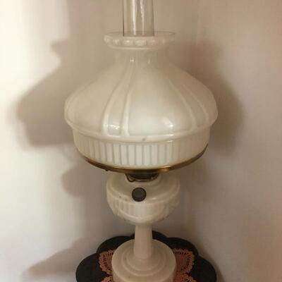 Lamp  milk glass in original state ( oil ) 