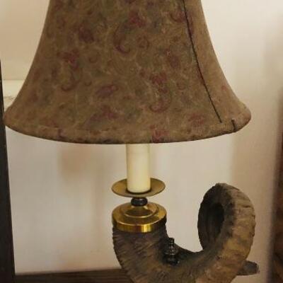 Ram horn lamp 