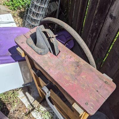 Estate sale photo