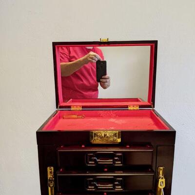 Jewelry box with open top and drawers