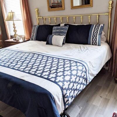 Kingsize brass headboard, mattress and boxsprings 
