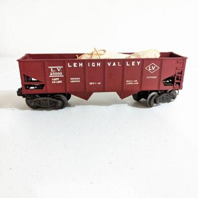 Lionel train Grain Car (Lehigh Valley)