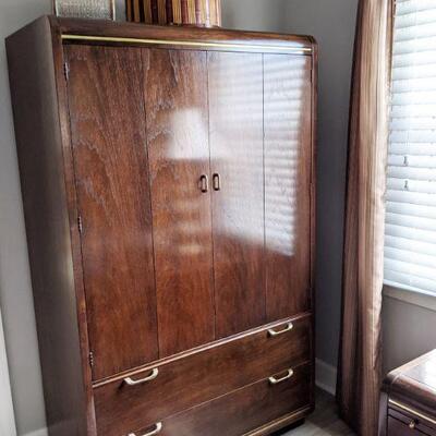 one of 5 piece bedroom set.  This is the Armoire